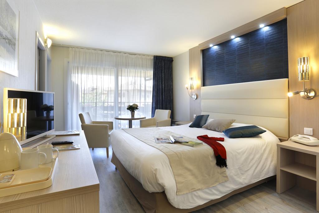 Logis Hotel Arc En Ciel Тонон-ле-Бен Номер фото