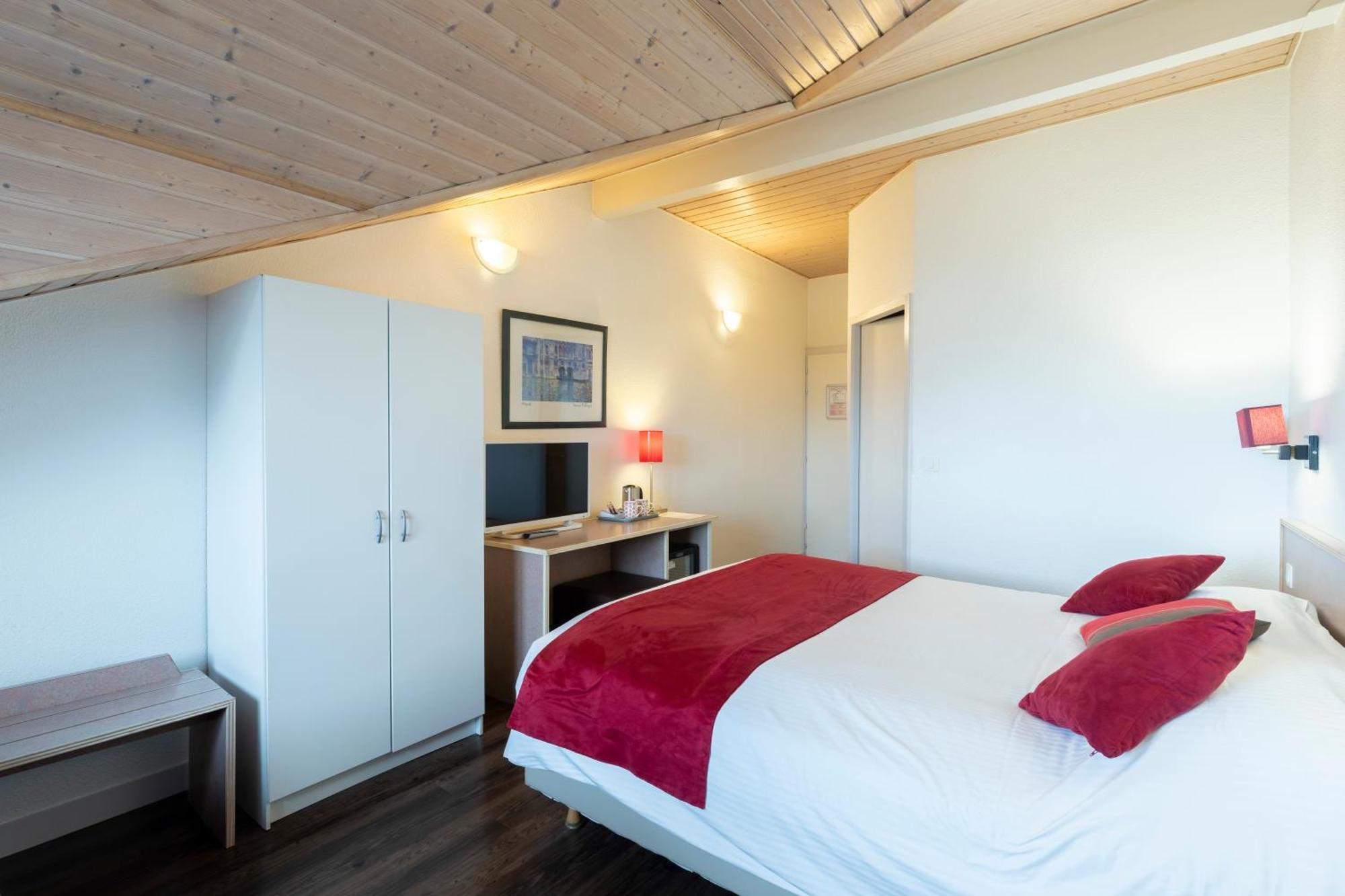 Logis Hotel Arc En Ciel Тонон-ле-Бен Номер фото